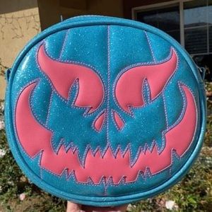 Love pain & stitches